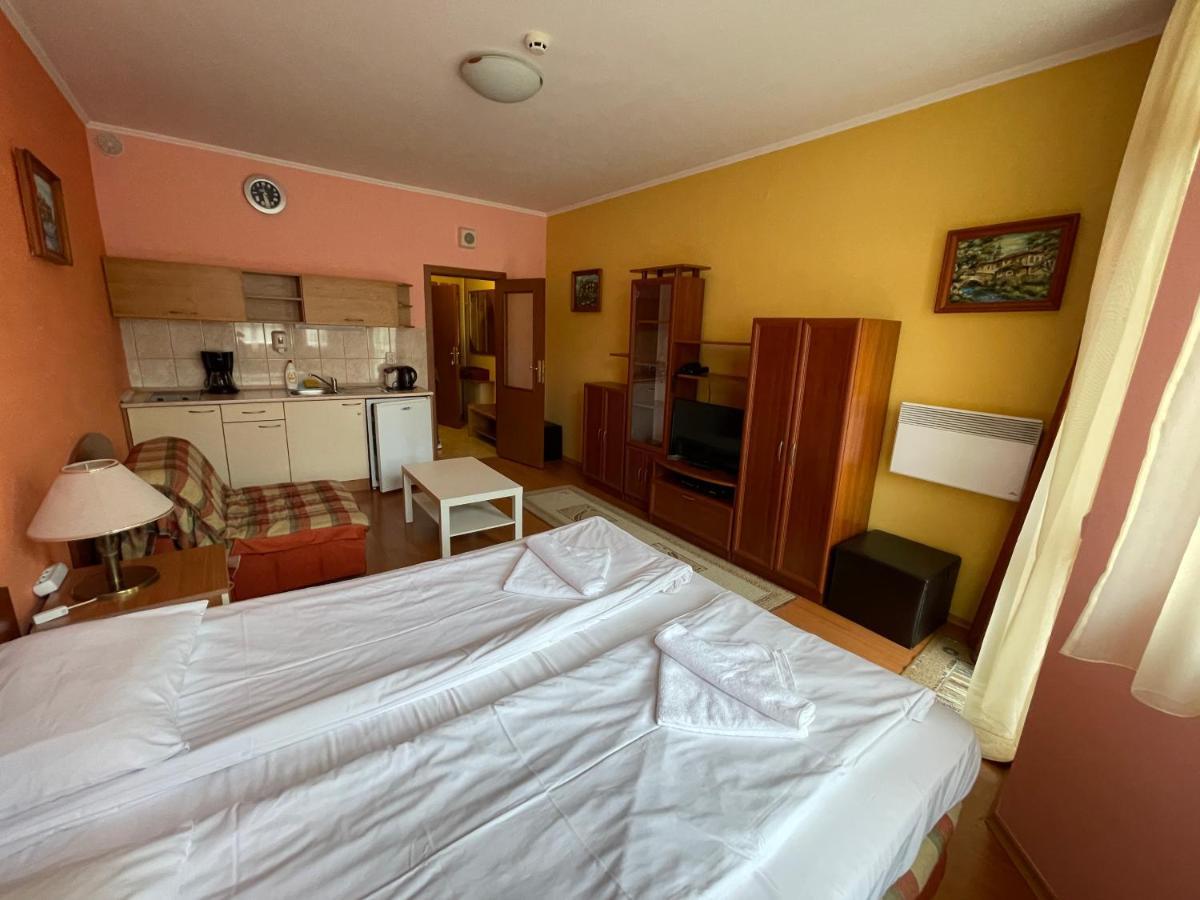 Persey Flora Apartments Borovec Kültér fotó